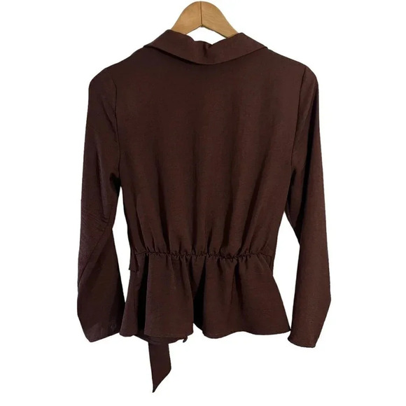 TopShop Chocolate Brown Draped Blouse Size 4 Plastic Circle Clasp Long Sleeves - Picture 2 of 5